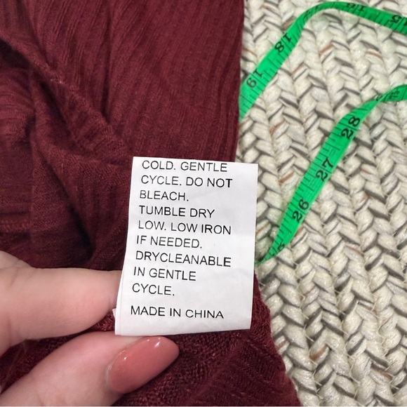 NWOT SHEIN Red Ribbed Crew Neck Tank Top - Picture 5 of 7